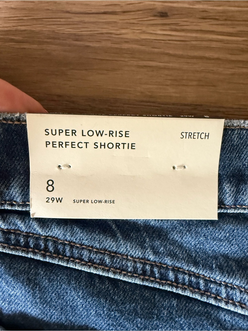 American Eagle Super Low-Rise Perfect Shortie • NWT • Women’s size 8 - Picture 4 of 7